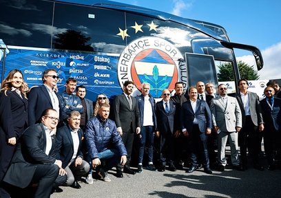 Fenerbahçe, Yeni Takım Otobüsünü Teslim Aldı: Modern Tasarım ve Konfor Bir Arada!